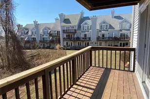 560 Silver Sands Rd, East Haven, CT 06512 - Photo 9