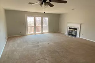 560 Silver Sands Rd, East Haven, CT 06512 - Photo 5