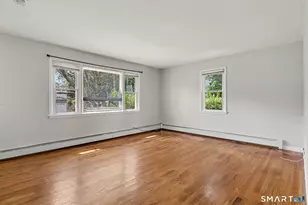 115 Forestview Rd, Bridgeport, CT 06606 - Photo 7