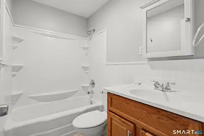 115 Forestview Road, Bridgeport, CT 06606 - Photo 27