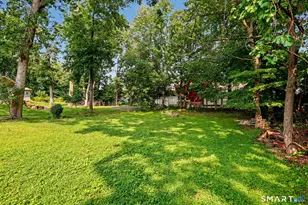 115 Forestview Rd, Bridgeport, CT 06606 - Photo 31