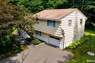 28 Bound Line Rd, Wolcott, CT 06716 - Photo 3