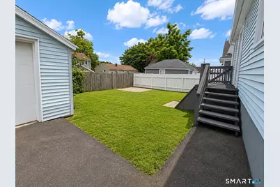 456 California Street, Stratford, CT 06614 - Photo 9