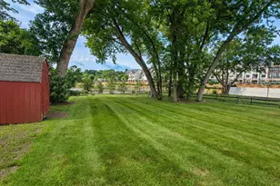 95 West St, Cromwell, CT 06416 - Photo 23