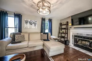 49 Harvard Ct, Middletown, CT 06457 - Photo 5