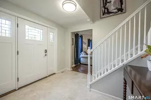 49 Harvard Ct, Middletown, CT 06457 - Photo 3