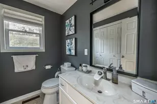 49 Harvard Ct, Middletown, CT 06457 - Photo 19