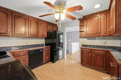 42 Falmouth Drive, Shelton, CT 06484 - Photo 7