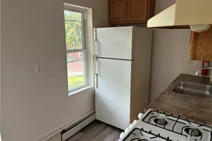 19 S High St, New Britain, CT 06051 - Photo 5