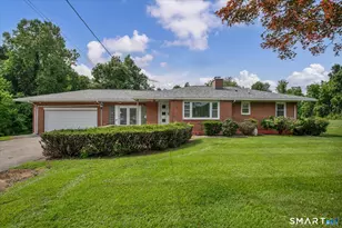 157 Evergreen Rd, Cromwell, CT 06416 - Photo 1
