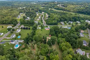 157 Evergreen Rd, Cromwell, CT 06416 - Photo 5