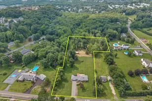157 Evergreen Rd, Cromwell, CT 06416 - Photo 3