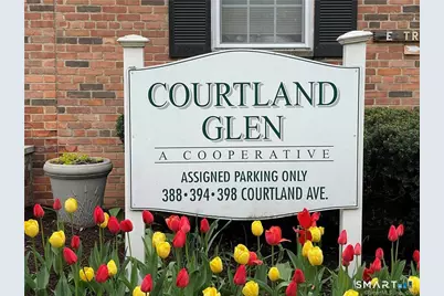 398 Courtland Avenue #3, Stamford, CT 06906 - Photo 3