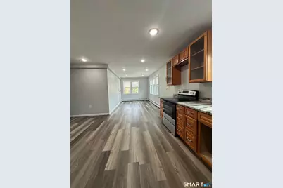 178 Martin Street #3rd Floor, Hartford, CT 06120 - Photo 1