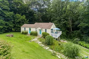 70 Browns Ln, Old Lyme, CT 06371 - Photo 1