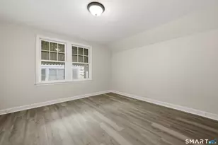 34 Corona Dr, Waterbury, CT 06708 - Photo 11