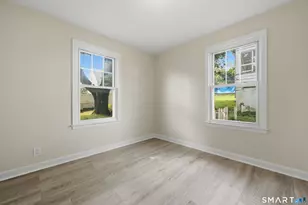 34 Corona Dr, Waterbury, CT 06708 - Photo 5