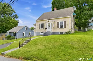 34 Corona Dr, Waterbury, CT 06708 - Photo 1