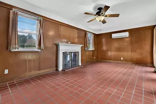 7 Fitzgerald Ave, Waterford, CT 06385 - Photo 3