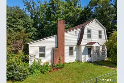 7 Fitzgerald Avenue, Waterford, CT 06385 - Photo 1