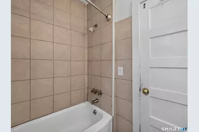 7 Fitzgerald Avenue, Waterford, CT 06385 - Photo 23