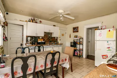 204 Savoy Street, Bridgeport, CT 06606 - Photo 19