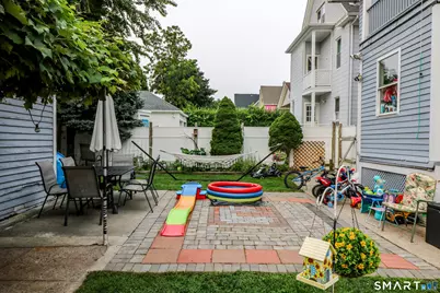 204 Savoy Street, Bridgeport, CT 06606 - Photo 9
