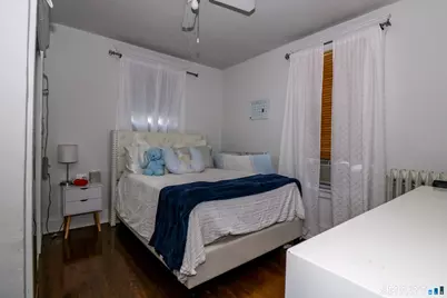 204 Savoy Street, Bridgeport, CT 06606 - Photo 25