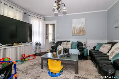 204 Savoy Street, Bridgeport, CT 06606 - Photo 13
