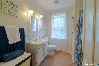 8-B Godfrey Street, Groton, CT 06355 - Photo 23