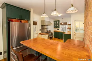 23 Westfield Rd, West Hartford, CT 06119 - Photo 5