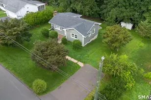 26 Mabel Ave, Danbury, CT 06811 - Photo 3
