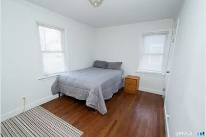 435 Ruth Street, Bridgeport, CT 06606 - Photo 15