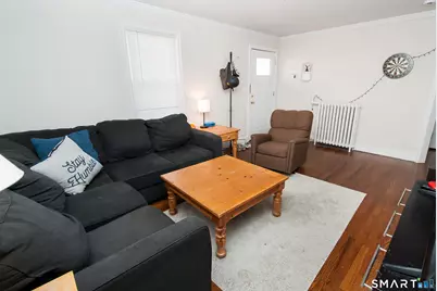 435 Ruth Street, Bridgeport, CT 06606 - Photo 5