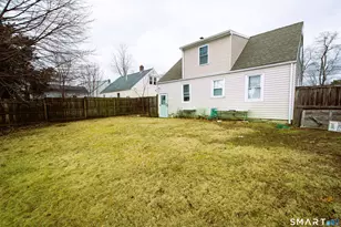 435 Ruth St, Bridgeport, CT 06606 - Photo 35