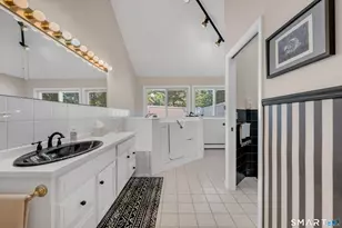 154 Suncrest Ct, Torrington, CT 06790 - Photo 21
