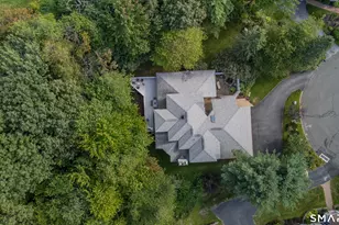 154 Suncrest Ct, Torrington, CT 06790 - Photo 3