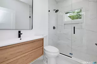 694 Jennings Rd, Fairfield, CT 06824 - Photo 17