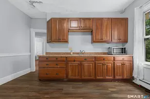 139 Homestead Ave, Hartford, CT 06112 - Photo 21