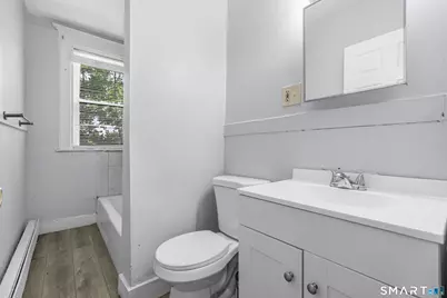 139 Homestead Avenue #1st Fl, Hartford, CT 06112 - Photo 17
