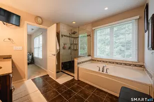 159 Bradford Walk, New Britain, CT 06053 - Photo 13