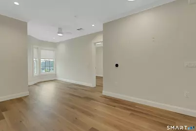 340 Heights Road #305, Darien, CT 06820 - Photo 5