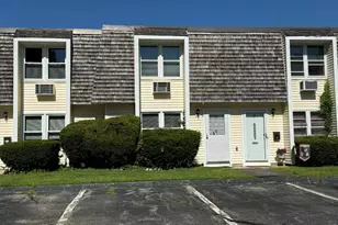 127 Black Point Rd, East Lyme, CT 06357 - Photo 1