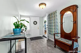 30 Sylvan Ave, West Hartford, CT 06107 - Photo 11