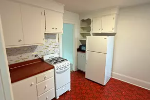 582 Kossuth St, Bridgeport, CT 06608 - Photo 5