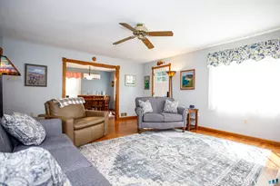 27 Laurel Cir Dr, Norwich, CT 06360 - Photo 7