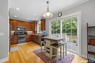 21 Carson Way, Simsbury, CT 06070 - Photo 9