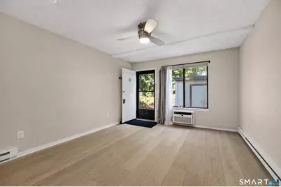 10 Pineview Drive #D, Branford, CT 06405 - Photo 17