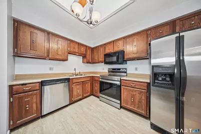 123 Queens Road #123, Torrington, CT 06790 - Photo 5