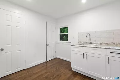 27 Clarkson Street, Ansonia, CT 06401 - Photo 7